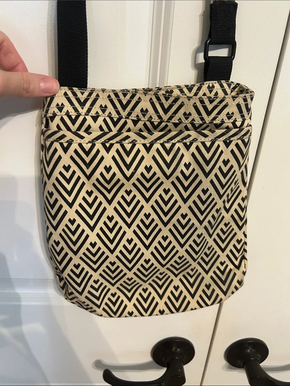 Kavu crossbody black
